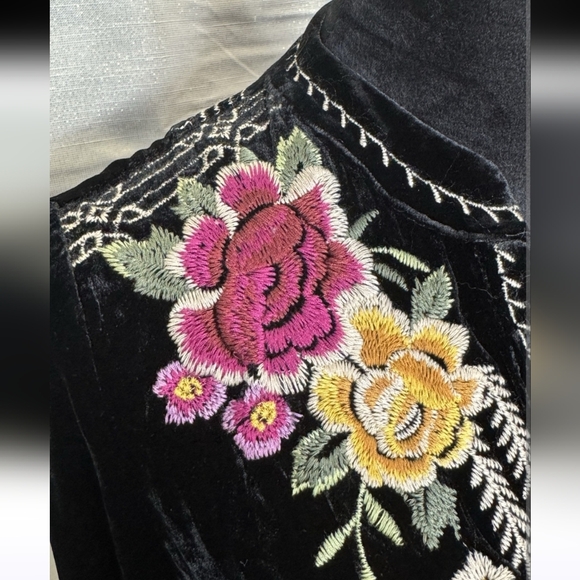 Johnny was dress - Picture 9 of 16